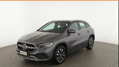 Usado Mercedes GLA250 Business 160 CV (117 kW) 2021 Gris SUV