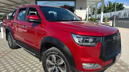 Usata EVO Cross 4 136 CV (100 kW) 2023 Rosso Pick-up
