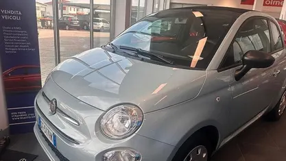 Begagnad Fiat 500 70 HK (51 kW) 2024 Grön Cab