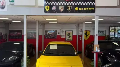 Usata Ferrari Mondial 240 CV (176 kW) 1984 Giallo Coupé