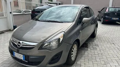 Usata Opel Corsa 68 CV (50 kW) 2025 Utilitaria