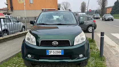 Usata Daihatsu Terios 105 CV (77 kW) 2008 SUV