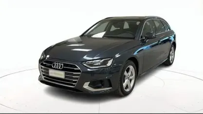 Usata Audi A4 Advanced 204 CV (150 kW) 2022 Grigio / pastello Station wagon
