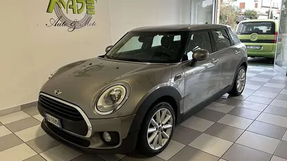 Usata Mini ONE Hype 116 CV (85 kW) 2015 Utilitaria