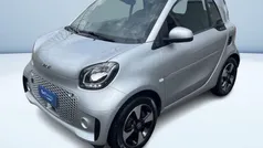 Argento metallizzato Usata 2022 Smart ForTwo Electric Drive Passion Tre volumi | 13.900 € (Buon prezzo)