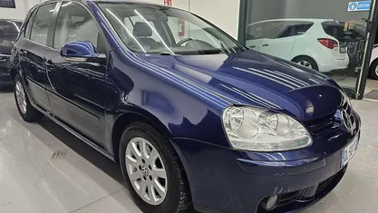 Usata VW Golf VI 140 CV (102 kW) 2008 Blu Utilitaria