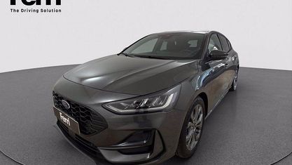 Usado Ford Focus ST-Line X 125 HP (91 kW) 2023 Cinzento Sedan