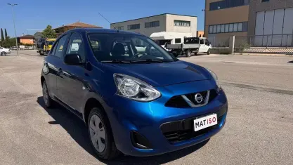 Usata Nissan Micra Tekna 80 CV (58 kW) 2016 Bluazzurro Utilitaria