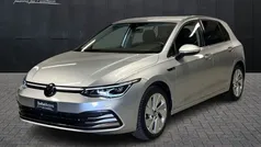 Argento Usata 2020 VW Golf VIII Style Tre volumi | 23.900 € (Buon prezzo)