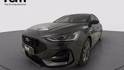 Usata 2024 Ford Focus ST-Line Tre volumi | 21.470 € (Buon prezzo)