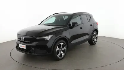 Usata Volvo XC40 Core 169 kW (231 CV) 2023 Nero SUV