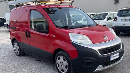 Occasion Fiat Fiorino 95 ch (69 kW) 2016 Rouge Monospace
