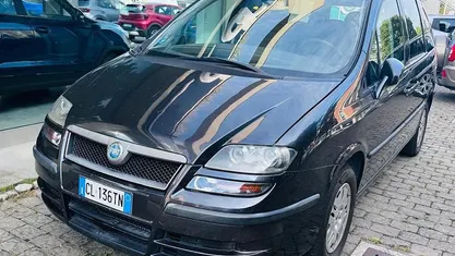 Blu Usata 2004 Fiat Ulysse Monovolume | 5000 € (Molto cara)