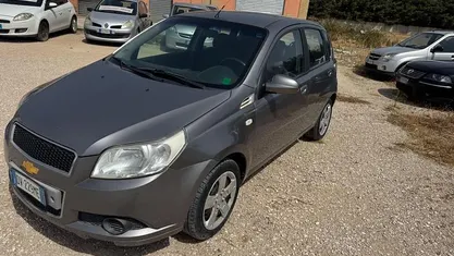 Gray Usata 2009 Chevrolet Aveo LT Tre volumi | 1999 € (Buon prezzo)