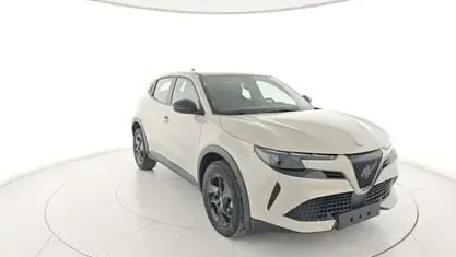 Käytetty Alfa Romeo GT Junior 144 HP (105 kW) 2025 Peessi Katumaasturi