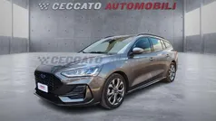Grigio Usata 2023 Ford Focus ST-Line Station wagon | 15.675 € (Ottimo prezzo)