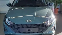 Verde Nuova 2025 Hyundai i20 Due volumi | 16.590 € (Buon prezzo)