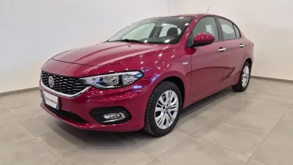 Usata Fiat Tipo Opening Edition 95 CV (69 kW) 2015 Rosso Berlina