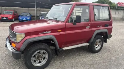Usata Toyota Land Cruiser 90 CV (66 kW) 1992 Marrone SUV