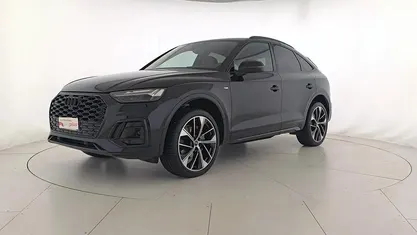 Nero mito metallizzato Usata 2023 Audi Q5 Sportback Ambiente SUV | 45.900 € (Buon prezzo)