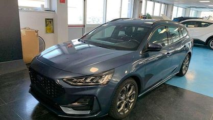 Gebraucht Ford Focus ST-Line 125 PS (91 kW) 2023 Blau Kombi