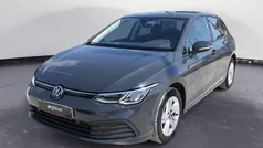 Grigio Usata 2022 VW Golf VIII Life Tre volumi | 22.500 € (Buon prezzo)