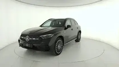 Nuova Mercedes CLE300 AMG 258 CV (189 kW) 2026 Rosso patagonia metallizzato m Coupé