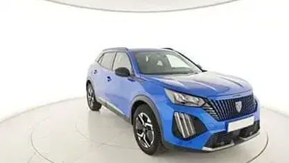 Usata Peugeot 2008 Allure 101 CV (74 kW) 2024 Rosso SUV
