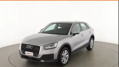 Usata Audi Q2 116 CV (85 kW) 2018 Argento SUV