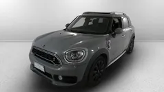 Moonwalk grey metallic Usata 2019 Mini Cooper Countryman Hype SUV | 22.000 € (Buon prezzo)