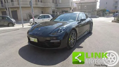 Usata Porsche Panamera Edition 330 CV (242 kW) 2020 Grigio scuro Berlina