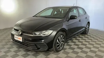 Usata VW Polo Life 95 CV (69 kW) 2022 Nero Utilitaria