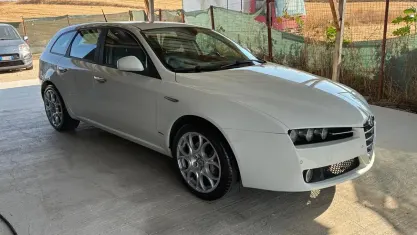 Usata Alfa Romeo 159 Progression 170 CV (125 kW) 2009 Bianco Station wagon