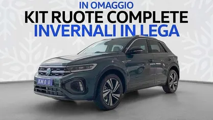 Blu/azzurro Usata 2024 VW T-Roc R-line SUV | 27.200 € (Buon prezzo)