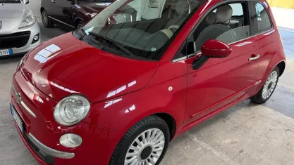 Usata Fiat 500 Lounge 75 CV (55 kW) 2009 Rosso Cabrio
