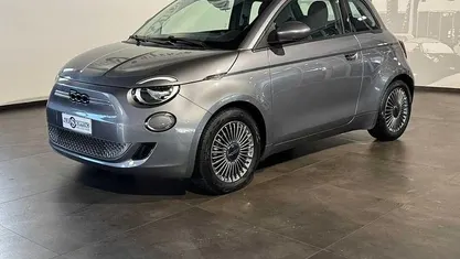 Usata Fiat 500e Action 42 kW (58 CV) 2021 Grigio Utilitaria