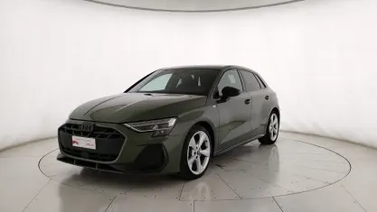 Usata Audi A3 S-Line 150 CV (110 kW) 2025 Verde Berlina