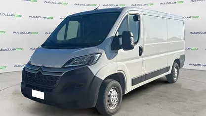 Usata Citroën Jumper Business Class 140 CV (102 kW) 2024 Bianco Monovolume
