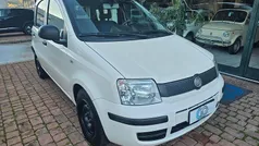 Bianco Usata 2011 Fiat Panda Active Tre volumi | 4300 € (Ottimo prezzo)