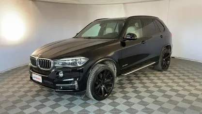 Usata BMW X5 Luxury Line 258 CV (189 kW) 2015 Nero SUV