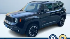 Arancione metallizzato Usata 2015 Jeep Renegade Trailhawk SUV | 17.400 € (Buon prezzo)