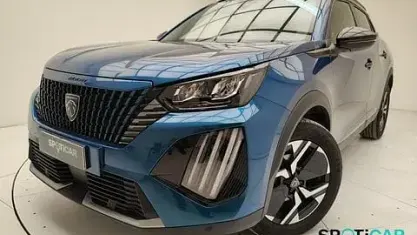 Occasion Peugeot 2008 Allure 101 ch (74 kW) 2025 Bleue SUV