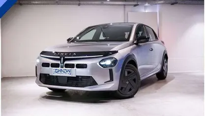 Grigio Usata 2024 Lancia Ypsilon Due volumi | 17.900 € (Ottimo prezzo)