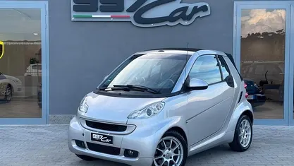 Usata Smart ForTwo Cabrio Passion 54 CV (39 kW) 2010 Argento Cabrio