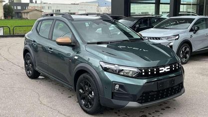 Ny Dacia Sandero Extreme 122 HK (89 kW) 2026 Grøn Sedan