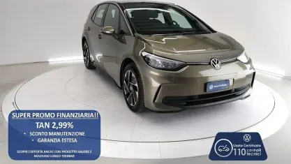 Usata VW ID.3 Pro Performance 150 kW (204 CV) 2023 Marrone Utilitaria