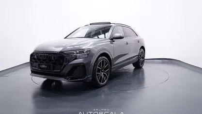 Usata 2025 Audi Q8 S-Line SUV | 97.990 € (Buon prezzo)