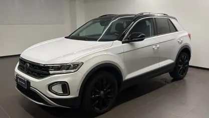 Usata VW T-Roc Life 116 CV (85 kW) 2023 Bianco SUV