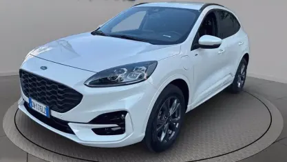 Usata Ford Kuga ST-Line X 225 CV (165 kW) 2023 Bianco SUV