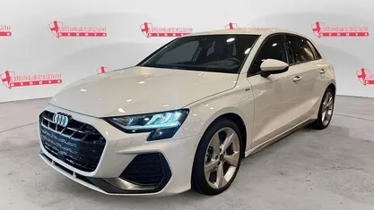 Usata Audi A3 S-Line 150 CV (110 kW) 2025 Bianco Berlina